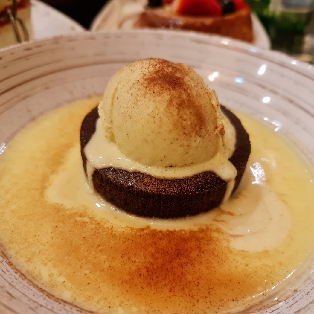 DADA BISTRO 3